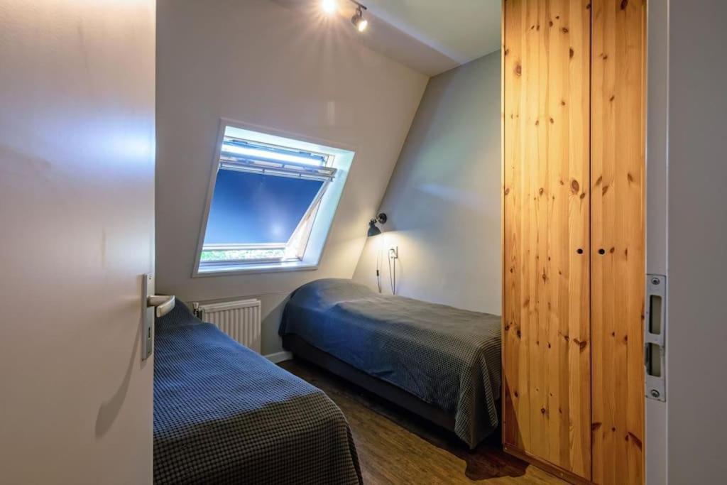 Heerlijk Appartement Op Texel Vlakbij Bos En Zee. De Koog  Exteriör bild
